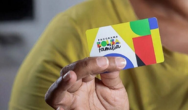 Aperto no orçamento deixa 750 mil famílias na fila do Bolsa Família