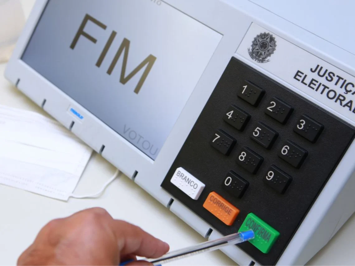 Regularização eleitoral é dever de cidadania até maio e garante direito ao voto em 2026