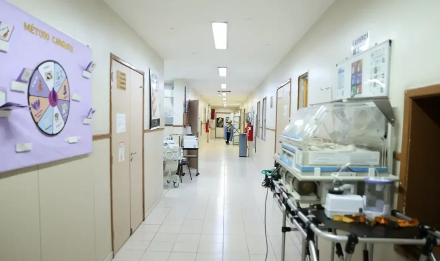 Nova lei garante orientação previdenciária a segurados do INSS em hospitais e unidades de saúde