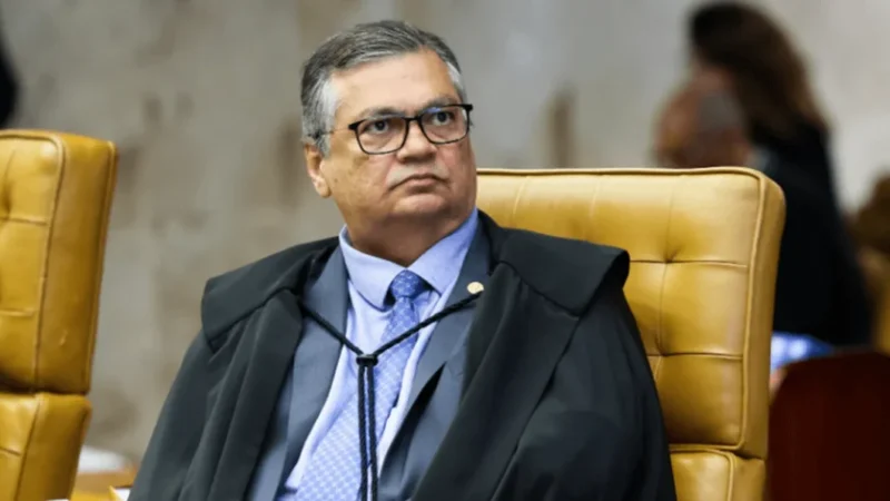 Flávio Dino pede vista e suspende julgamento sobre ICMS em subsídios da tarifa social de energia