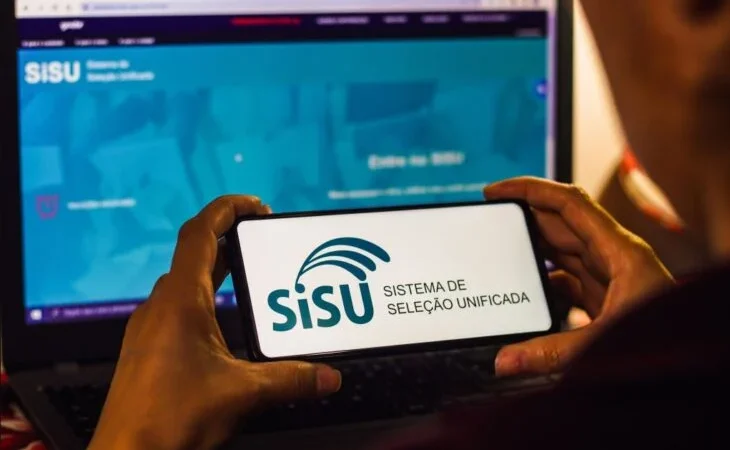 Sisu 2026 terá 73 mil vagas em licenciaturas e estudantes podem ser beneficiados com o Pé-de-Meia