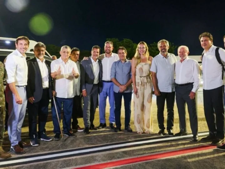 Lula desembarca no Ceará e reforça projeto do ITA ao lado de Elmano de Freitas