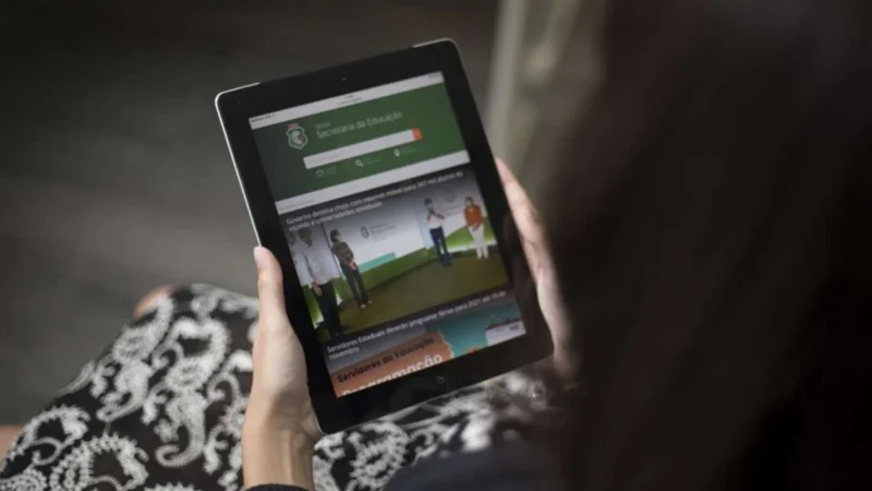 Governo do Ceará entrega tablets em Ipueiras, Poranga e Ipaporanga nesta quarta-feira