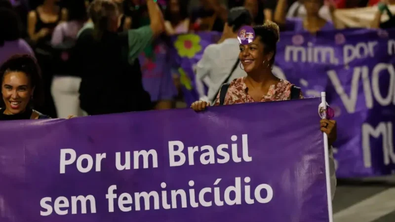 Família e escola devem liderar luta antimachismo, dizem especialistas